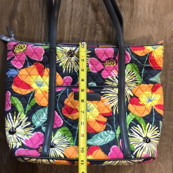 VERA BRADLEY Leather Handle Tote Bag - Picture 10 of 12